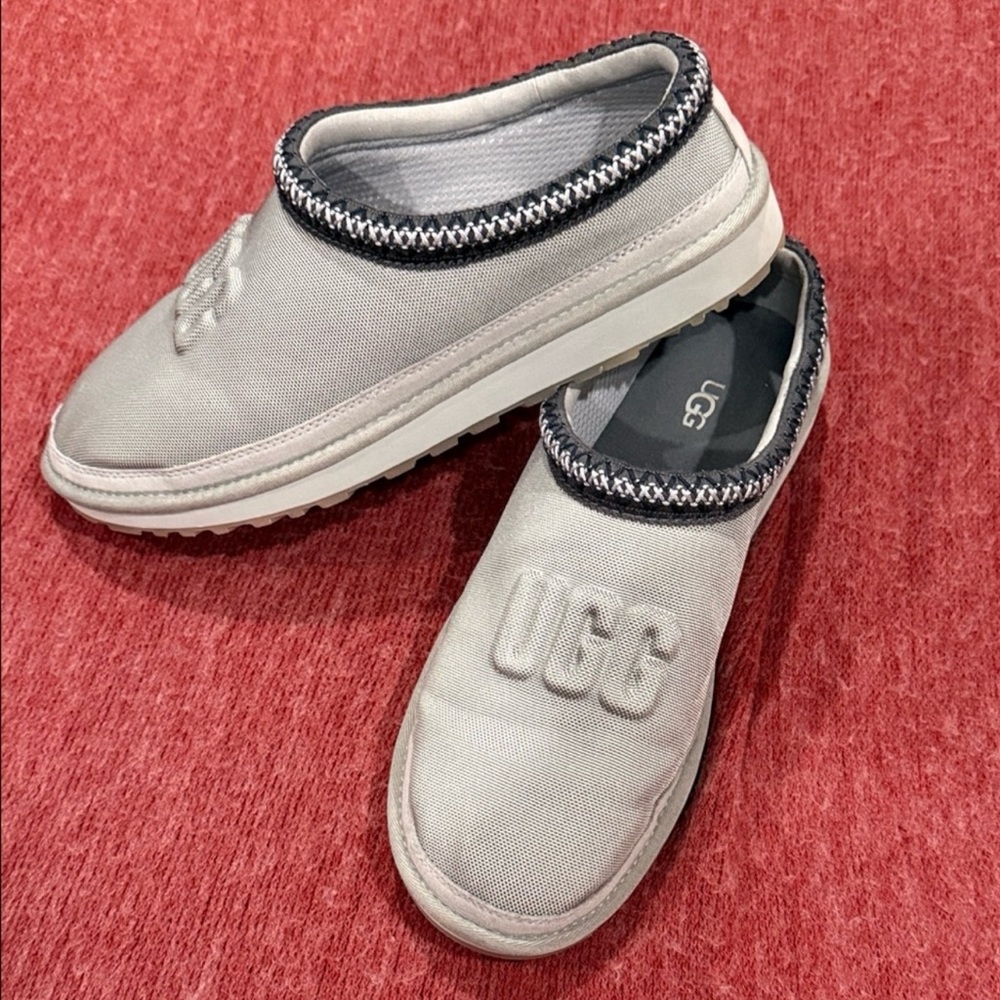 UGG Light Gray Slip-On Clogs with Braided Collar